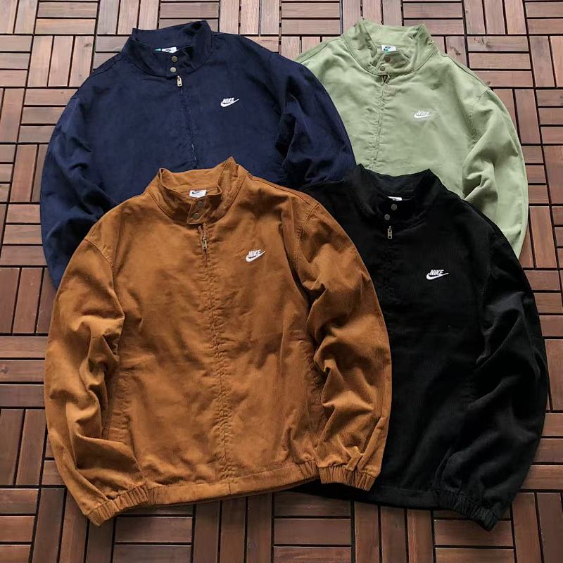 NIKE JACKET 22111165 (im 176CM 58KG iwear size M in the photo)