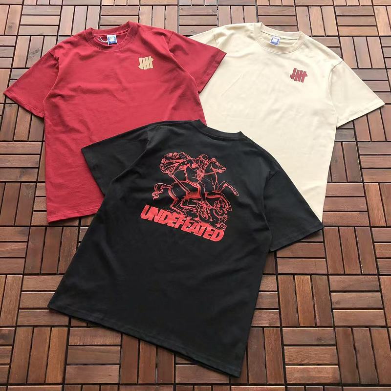 UNDEFEATED T-SHIRT 88041504 (im 185CM 80KG iwear size M in the photo)