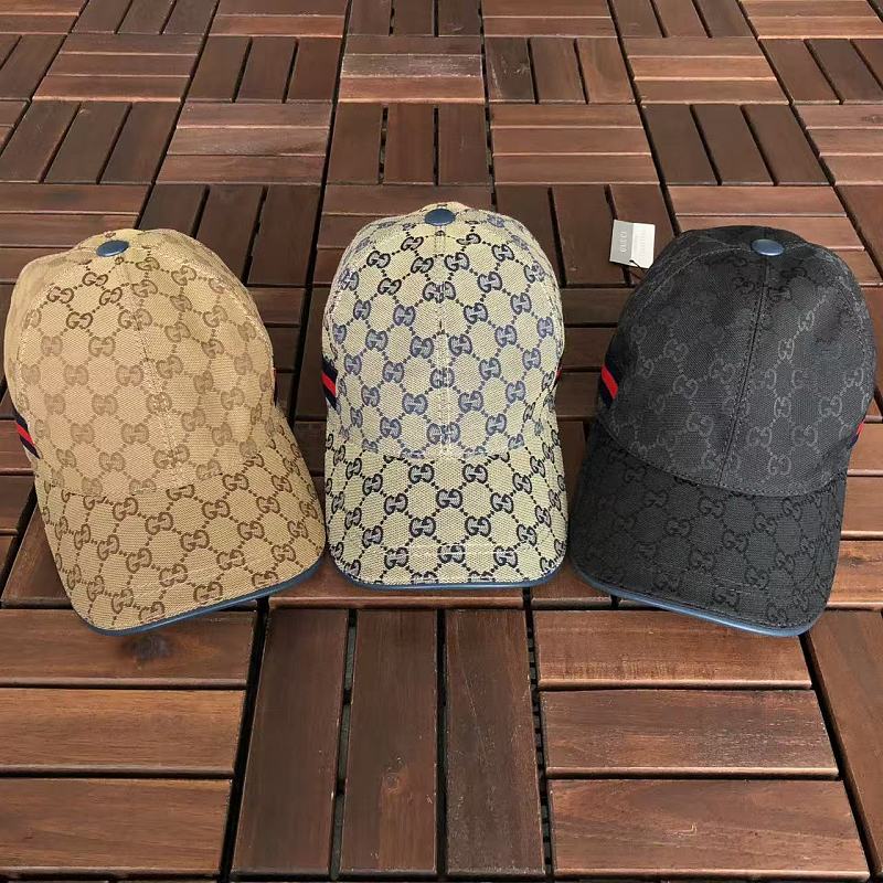 GUCCI CAP 55042642