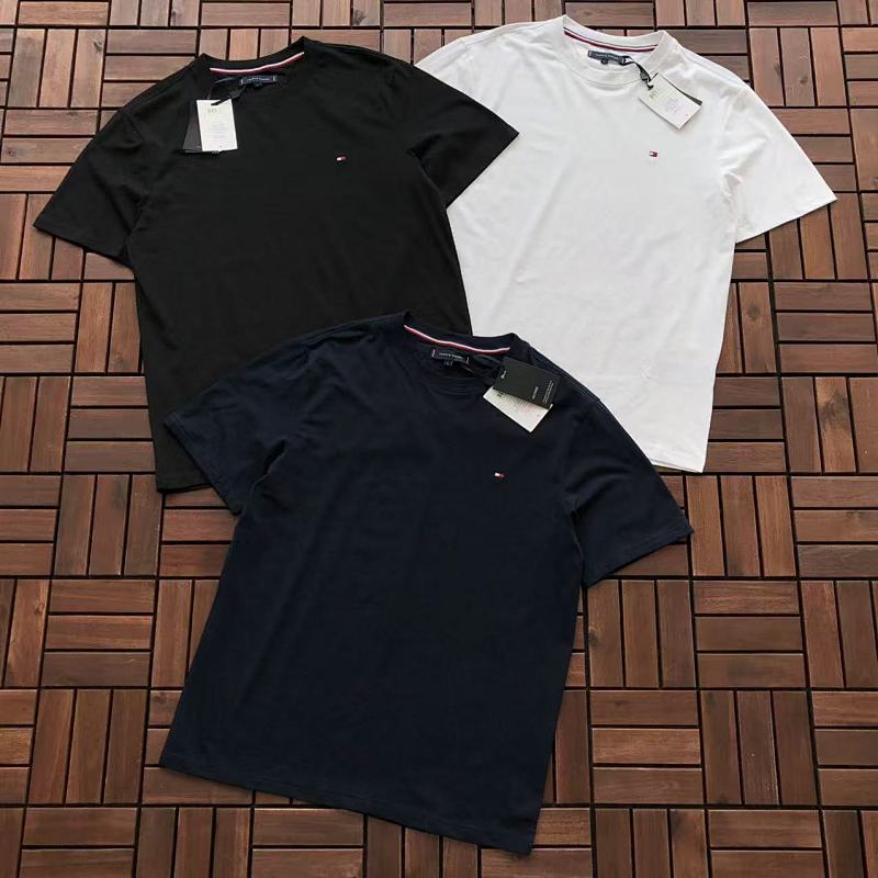 T 🔥🔥🔥 H🔥🔥🔥R T-SHIRT 77011936 (im 176CM 58KG iwear size M in the photo)
