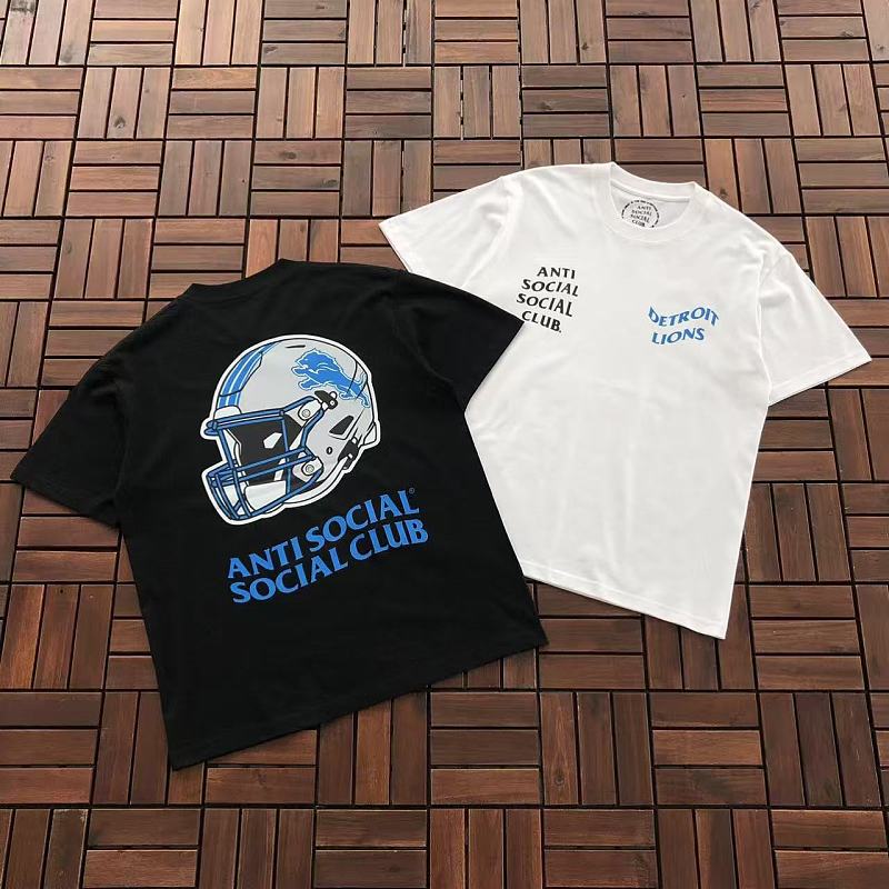 ANTI SOCIAL SOCIAL CLUB T-SHIRT 55051895 (im 185CM 70KG iwear size M in the photo)