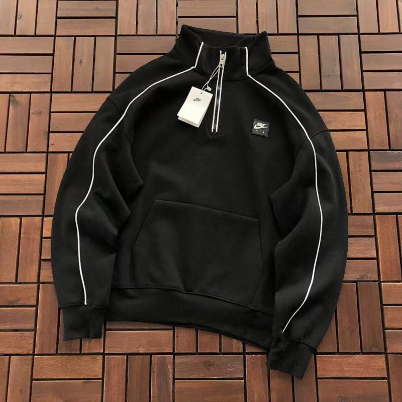 NIKE SWEATER 88031404 (im 185CM 70KG iwear size S in the photo)