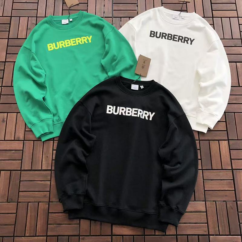 BURBERRY SWEATER 66081651 (im 185CM 80KG iwear size M in the photo)