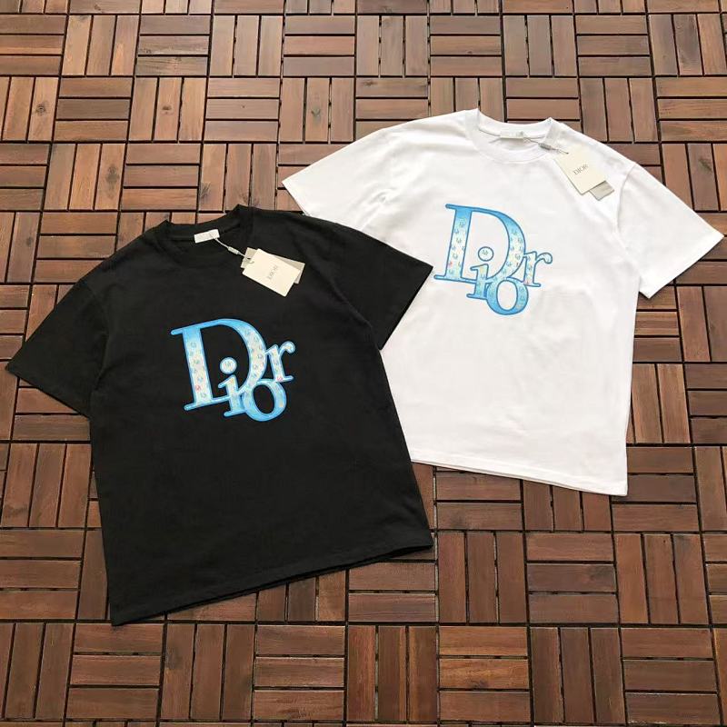 DIOR T-SHIRT 55031729 (im 176CM 58KG iwear size M in the photo)