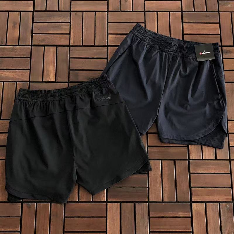 LULULEMON SHORTS WOMAN 66032463