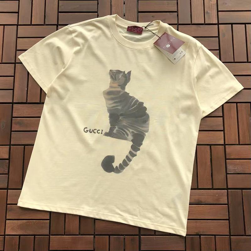 GUCCI T-SHIRT 66040217 (im 185CM 80KG iwear size M in the photo)