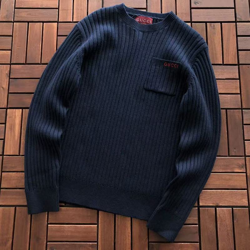 GUCCI SWEATER 11112105 (im 176CM 58KG iwear size M in the photo)