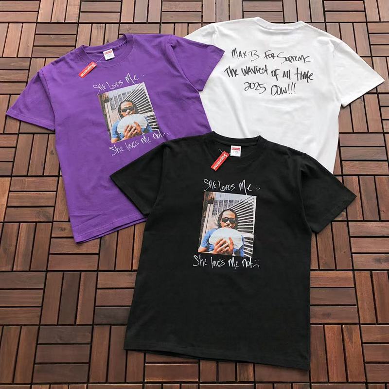 SUPREME T-SHIRT 55022727 (im 176CM 58KG iwear size M in the photo)