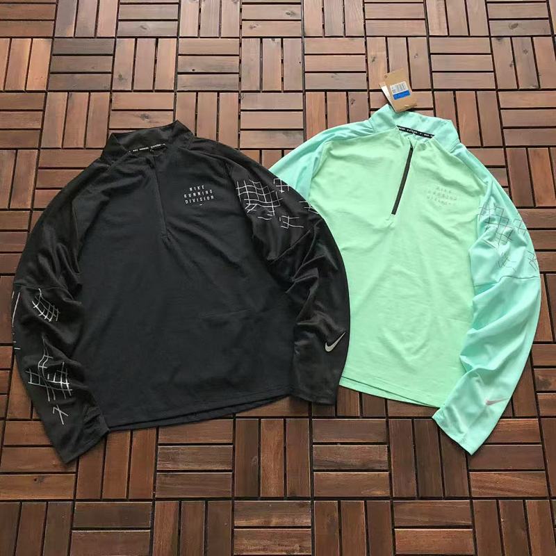 NIKE SWEATER 88012303 (im 176CM 58KG iwear size M in the photo)