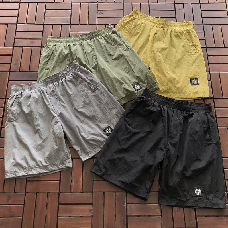 STONE ISLAND SHORTS 55042926 (im 185CM 70KG iwear size XL in the photo)