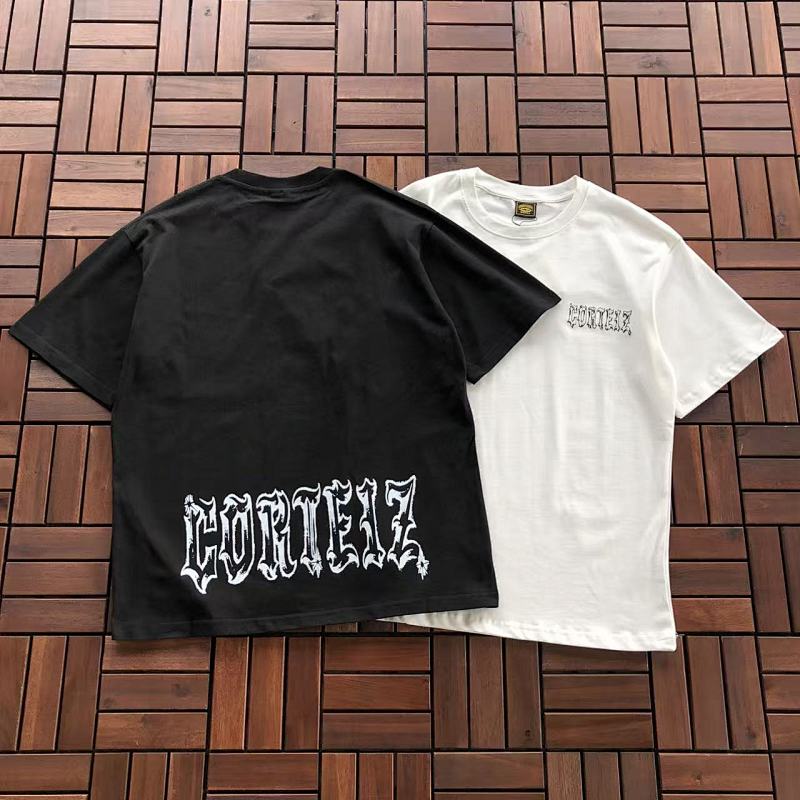 CORTEIZ T-SHIRT 11101075 (im 180CM 68KG iwear size L in the photo)