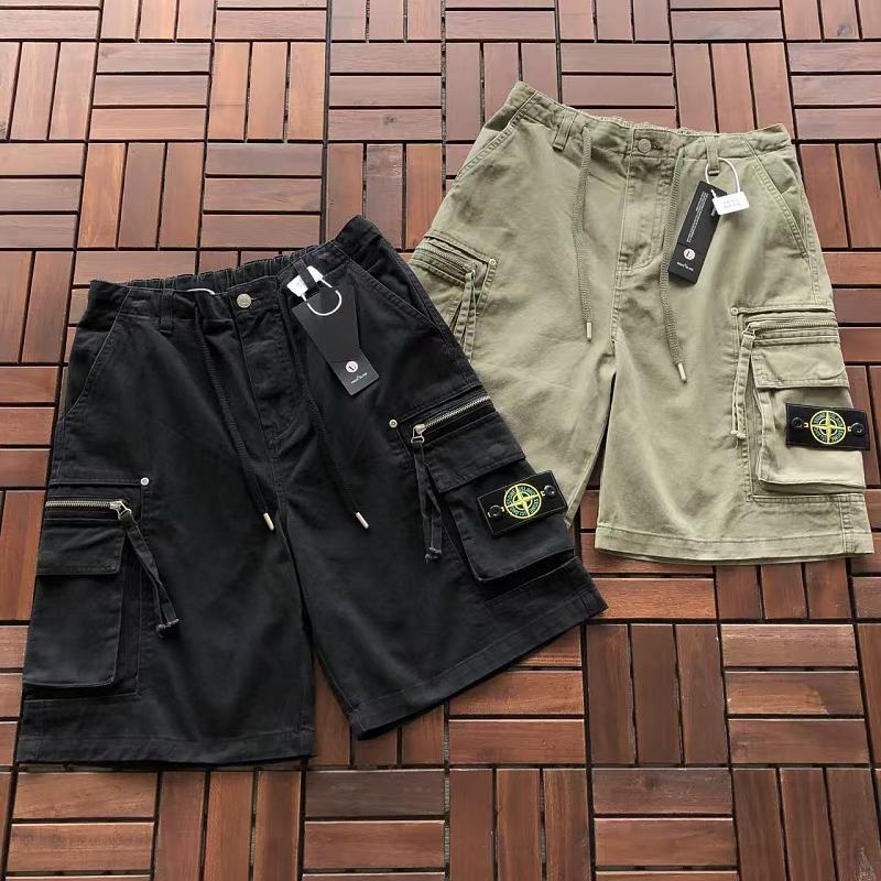 STONE ISLAND SHORTS 88052228 (im 185CM 70KG iwear size L in the photo)