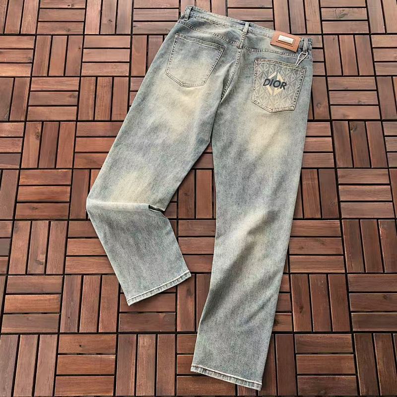 DIOR JEANS 66012320 (im 185CM 80KG iwear size 34 in the photo)