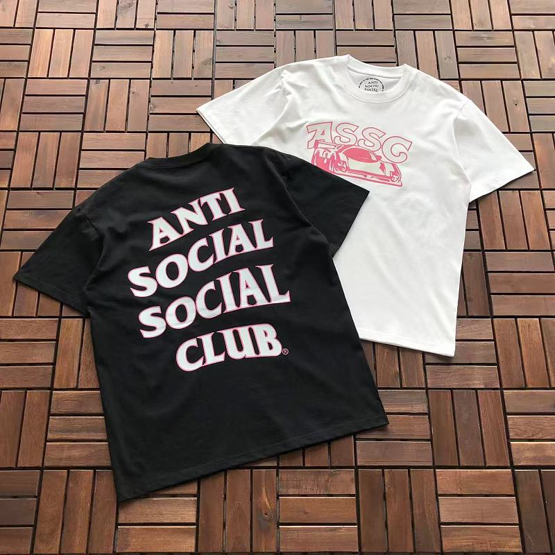ANTI SOCIAL SOCIAL CLUB T-SHIRT 55041714 (im 180CM 68KG iwear size M in the photo)