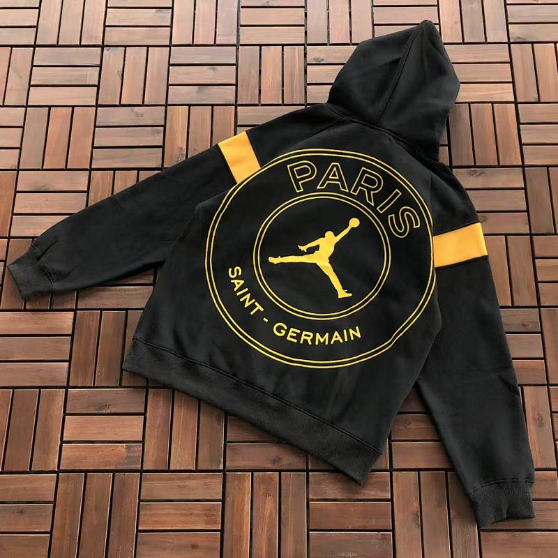AIR JORDAN HOODIE FLEECE 33111201 (im 176CM 58KG iwear size L in the photo)