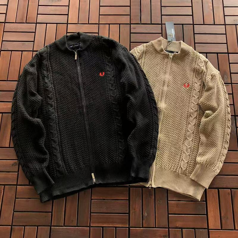 FRED PERRY SWEATER 22092375 (im 180CM 68KG iwear size L in the photo)