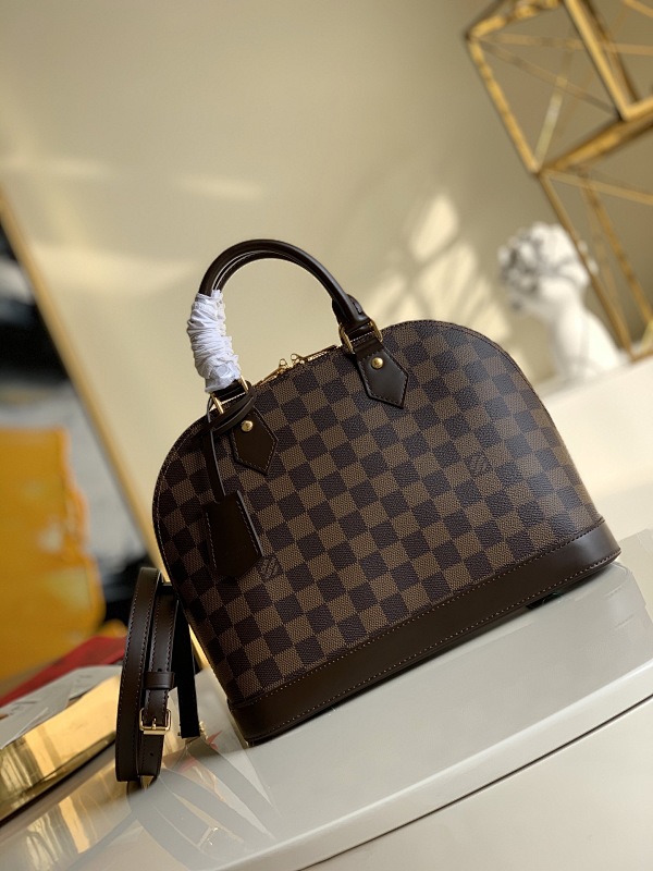 N53151尺寸：32X24X15cm (长 x 高 x 宽)