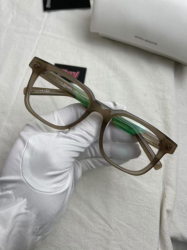 QC : MM117 + non-prescription blue light blocking lens