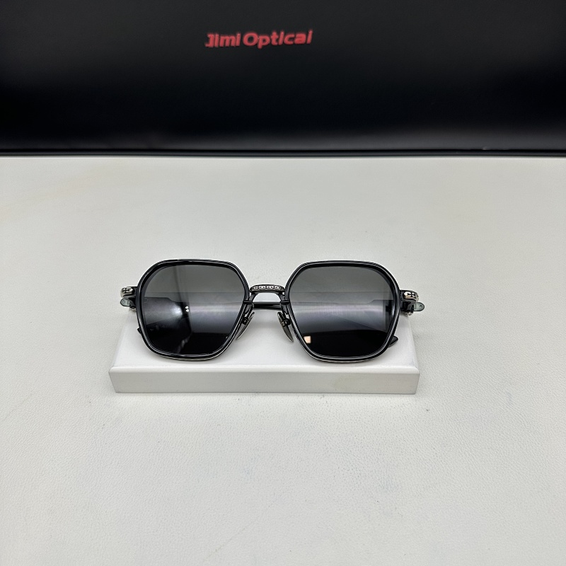 QC : DANGER ZONE SIZE:53-21-141