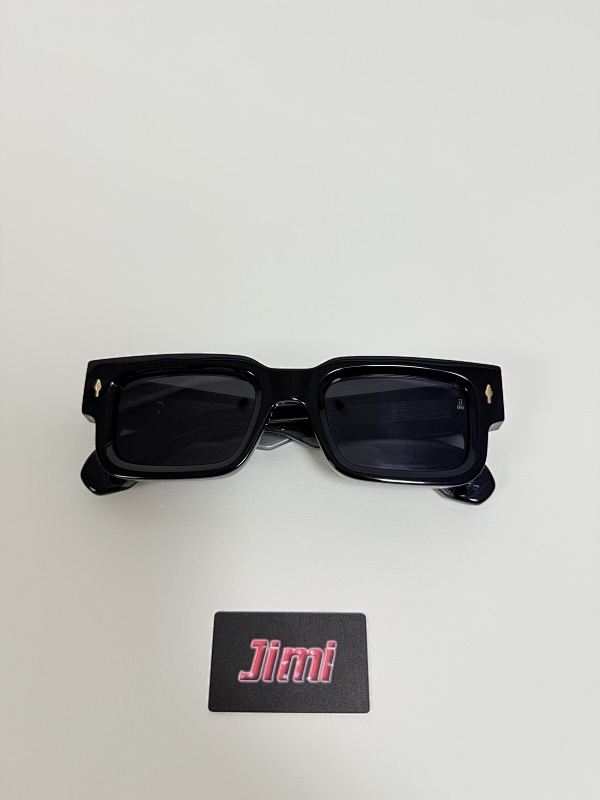 QC : ASCARI 黑金色