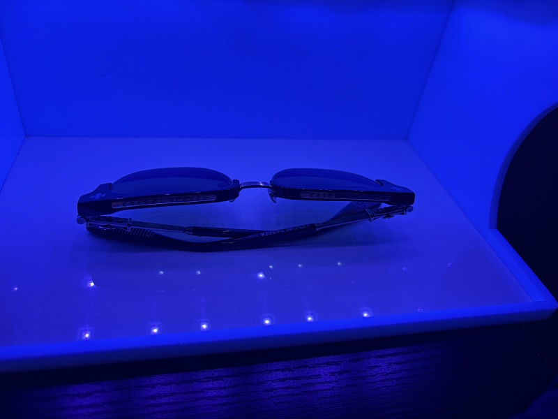 QC : BONENNOISSEUR II 925 Silver Photochromic gray lens