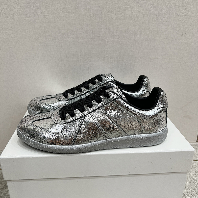 AZ1