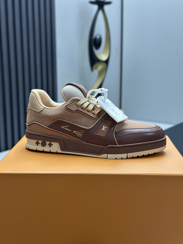 TR10