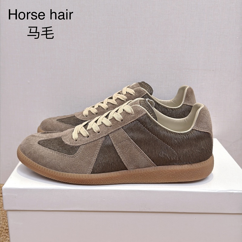 AZ77