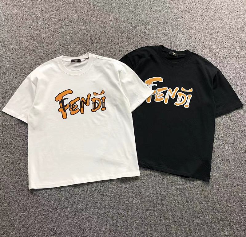 FENDI T-SHIRT 3201130621（ im 170cm 60kg i wear size M in the phot）