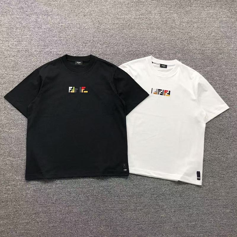 FENDI T-SHIRT 312021401（im 170cm 57kg i wear size M in the phot）