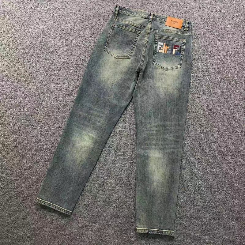 FENDI TROUSERS 5112266106（im 170cm 60kg i wear size S in the phot）