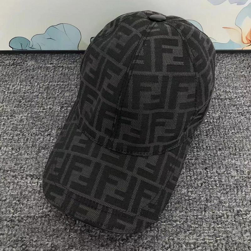 FENDI HAT 5101213102