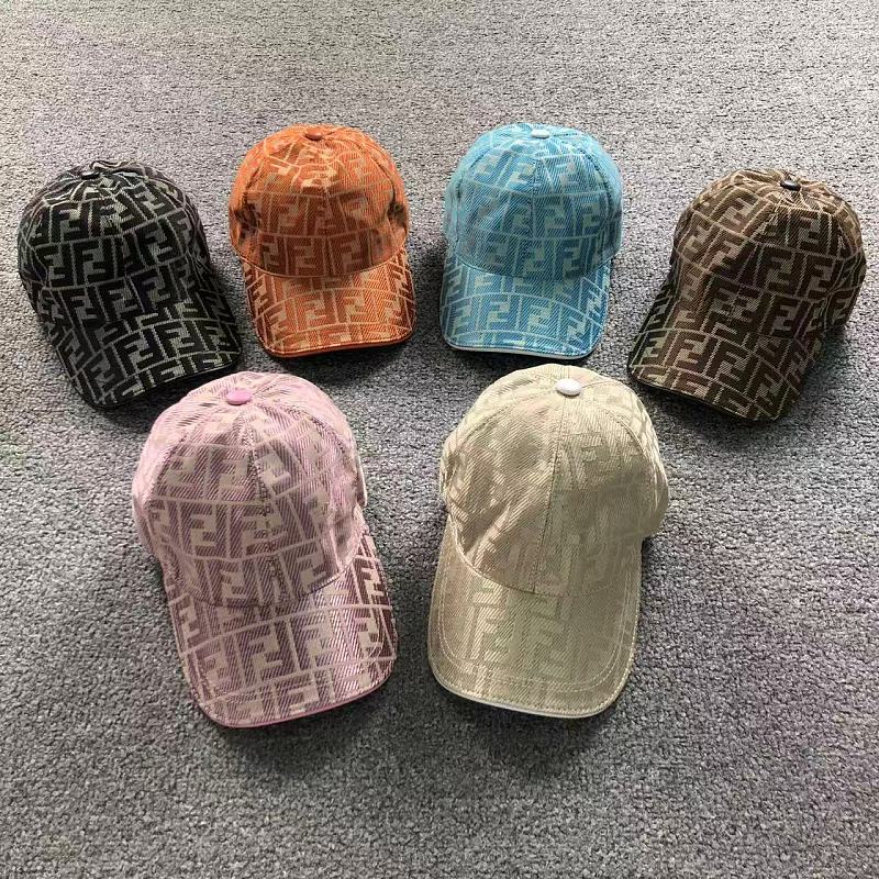 FENDI HAT 52071114102