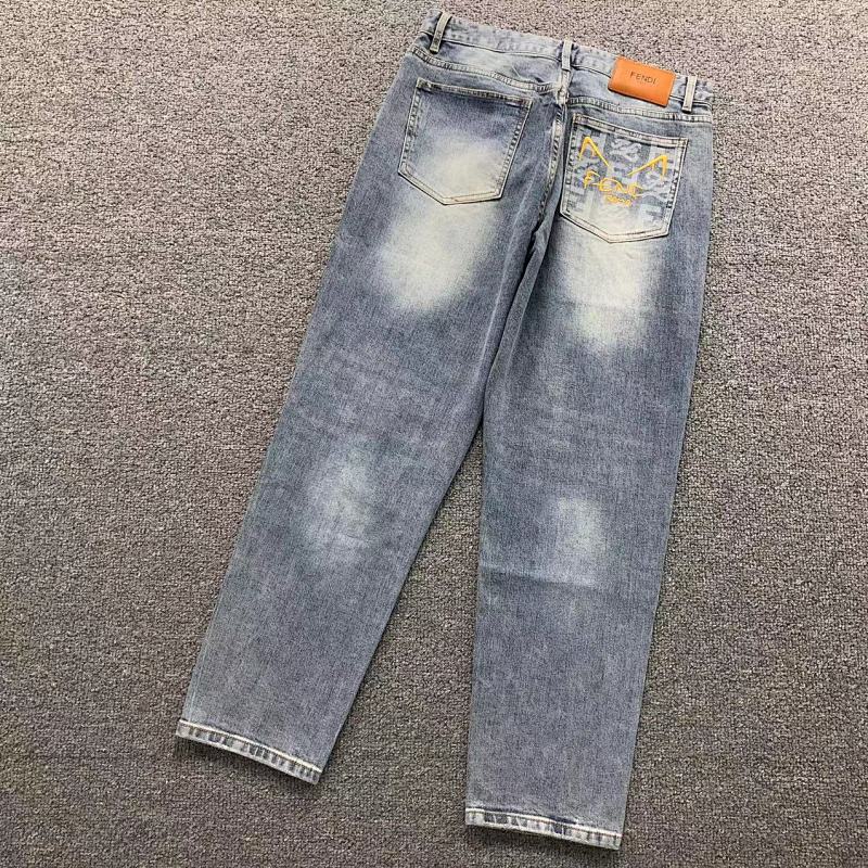 FENDI TROUSERS 5112265106（im 170cm 60kg i wear size S in the phot）