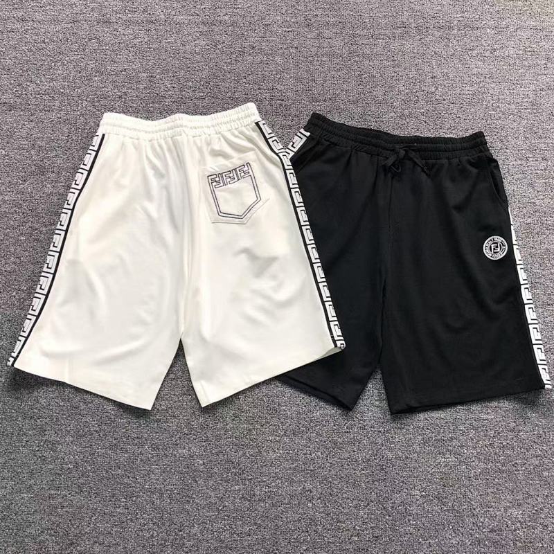 FENDI SHORTS 41122602001（im 170cm 57kg i wear size XL in the phot）