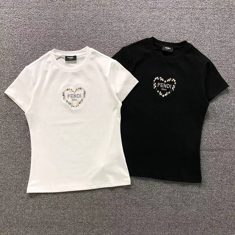FENDI T-SHIRT FEMAIE STYIE 2204281301