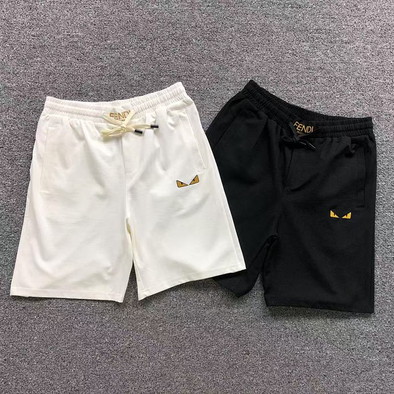FENDI SHORTS 215165220（im 170cm 60kg i wear size L in the phot）