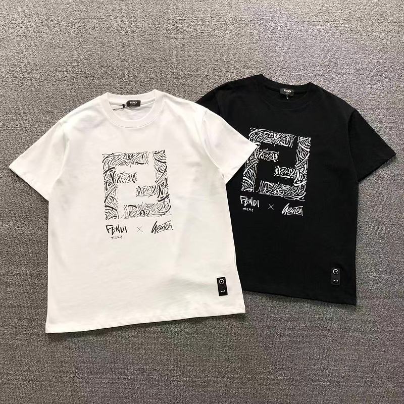 FENDI T-SHIRT 3208031815（im 170cm 60kg i wear size S in the phot）