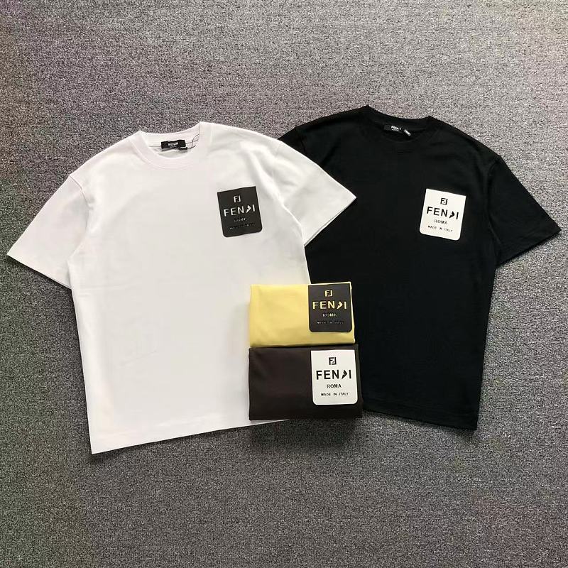 FENDI T-SHIRT 5252539147（im 170cm 60kg i wear size M in the phot）