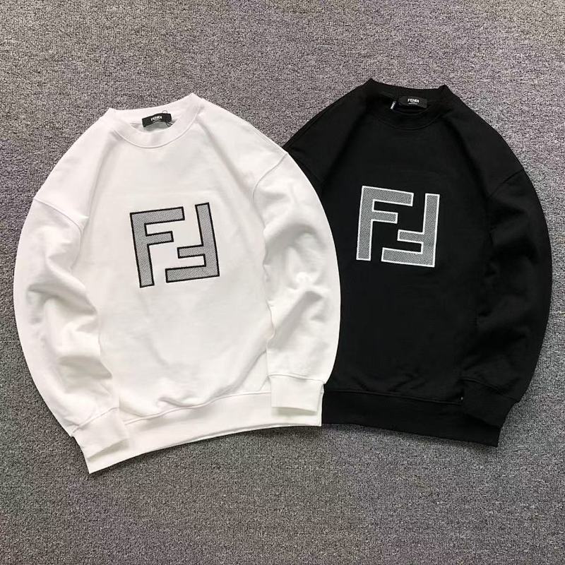FENDI HOODIE 59272381（im 170cm 60kg i wear size S in the phot）