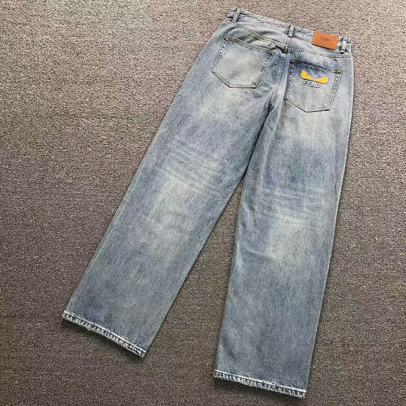 FENDI TROUSERS 3111081205