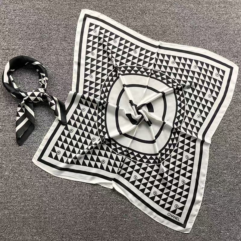 C⭐A⭐E⭐ SCARF 31071918102 (长69CM*宽69CM*)