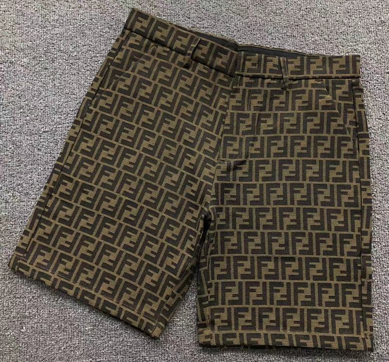 FENDI SHORTS 215063117（im 170cm 60kg i wear size M in the phot）