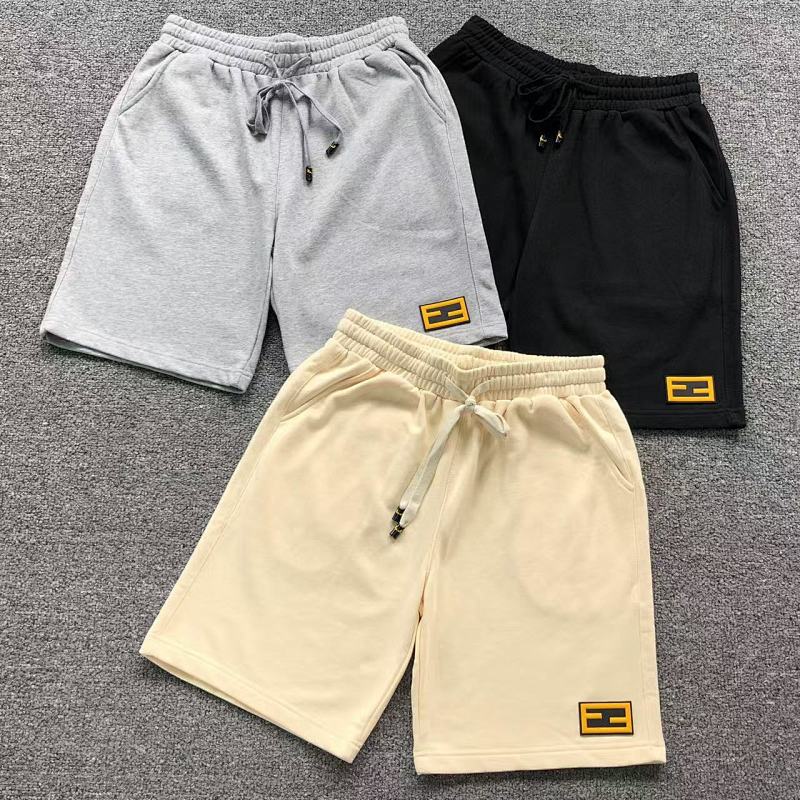 FENDI SHORTS 503230121（im 170cm 60kg i wear size L in the phot）