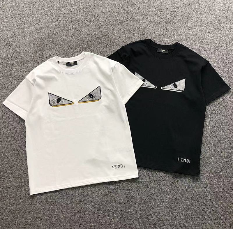 FENDI T-SHIRT 3203280121（im 170cm 60kg i wear size S in the phot）