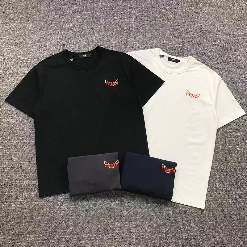 FENDI T-SHIRT 2206171201（im 170cm 60kg i wear size L in the phot）