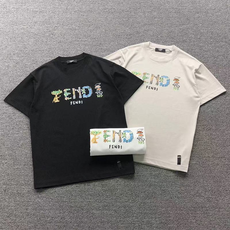 FENDI T-SHIRT 504210981（im 170cm 60kg i wear size S in the phot）
