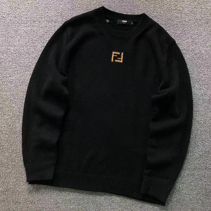 FENDI SWEATER 42051519146（im 170cm 60kg i wear size M in the phot）