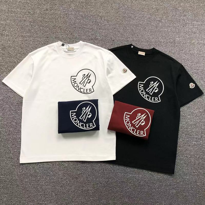 MONCLER T-SHIRT 5231919147（im 170cm 60kg i wear size M in the phot）