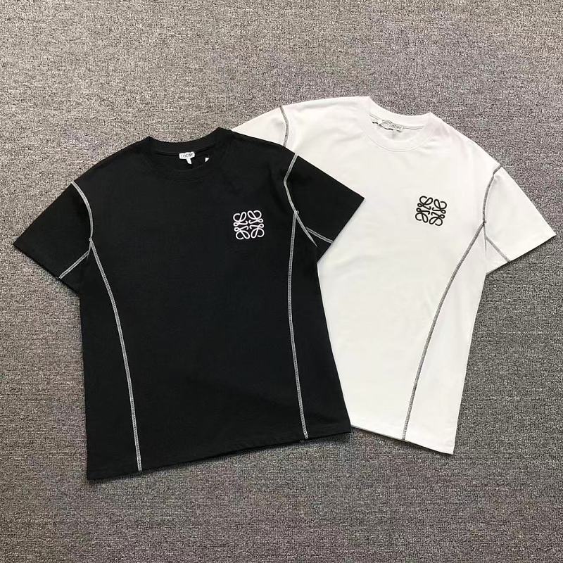 LOEWE T-SHIRT 3205050401（im 170cm 60kg i wear size S in the phot）
